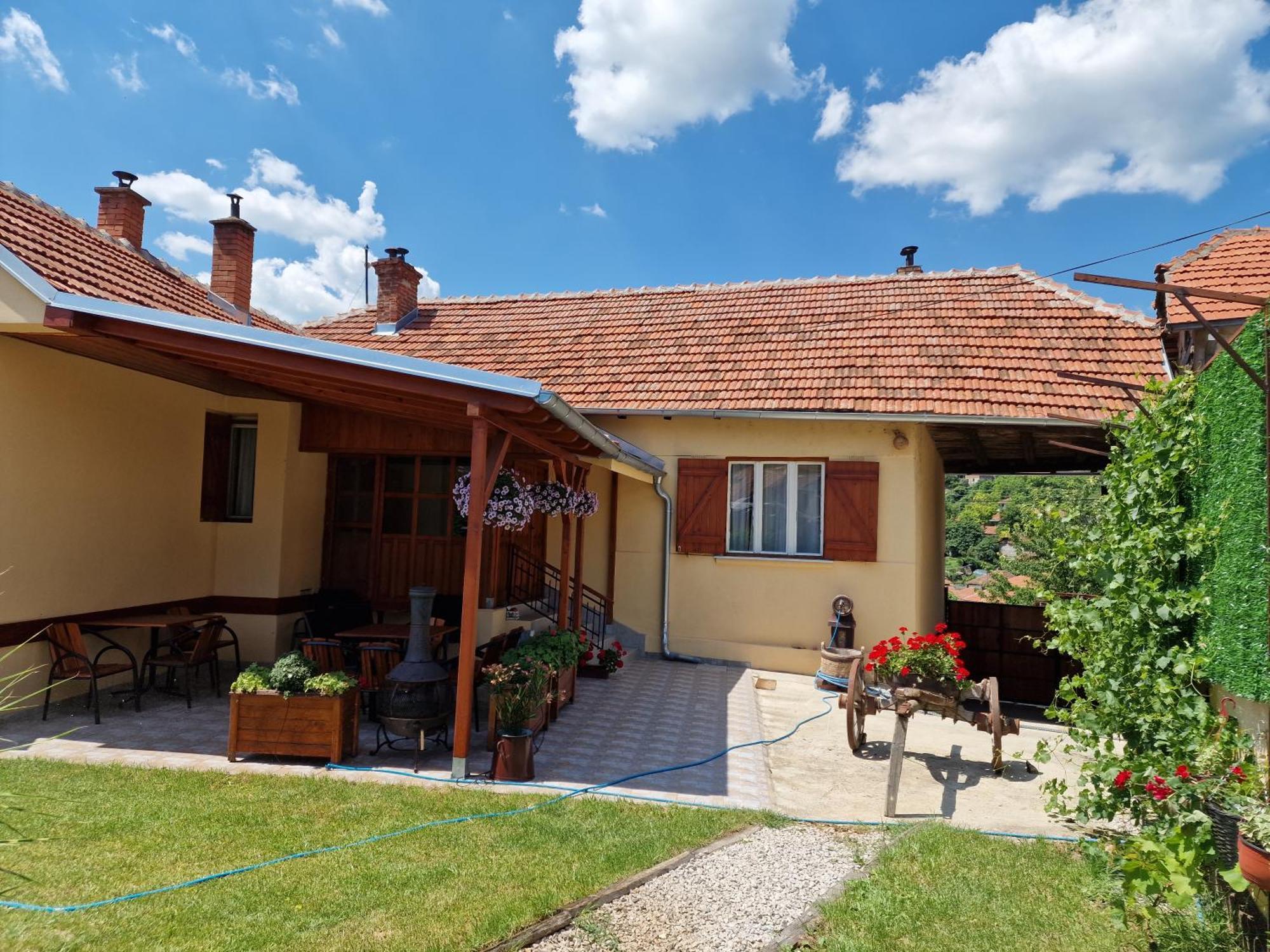 Konak -Guest House -Ramonda Serbika Ni Exterior foto
